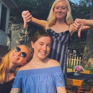 Meet your Posher, Julia